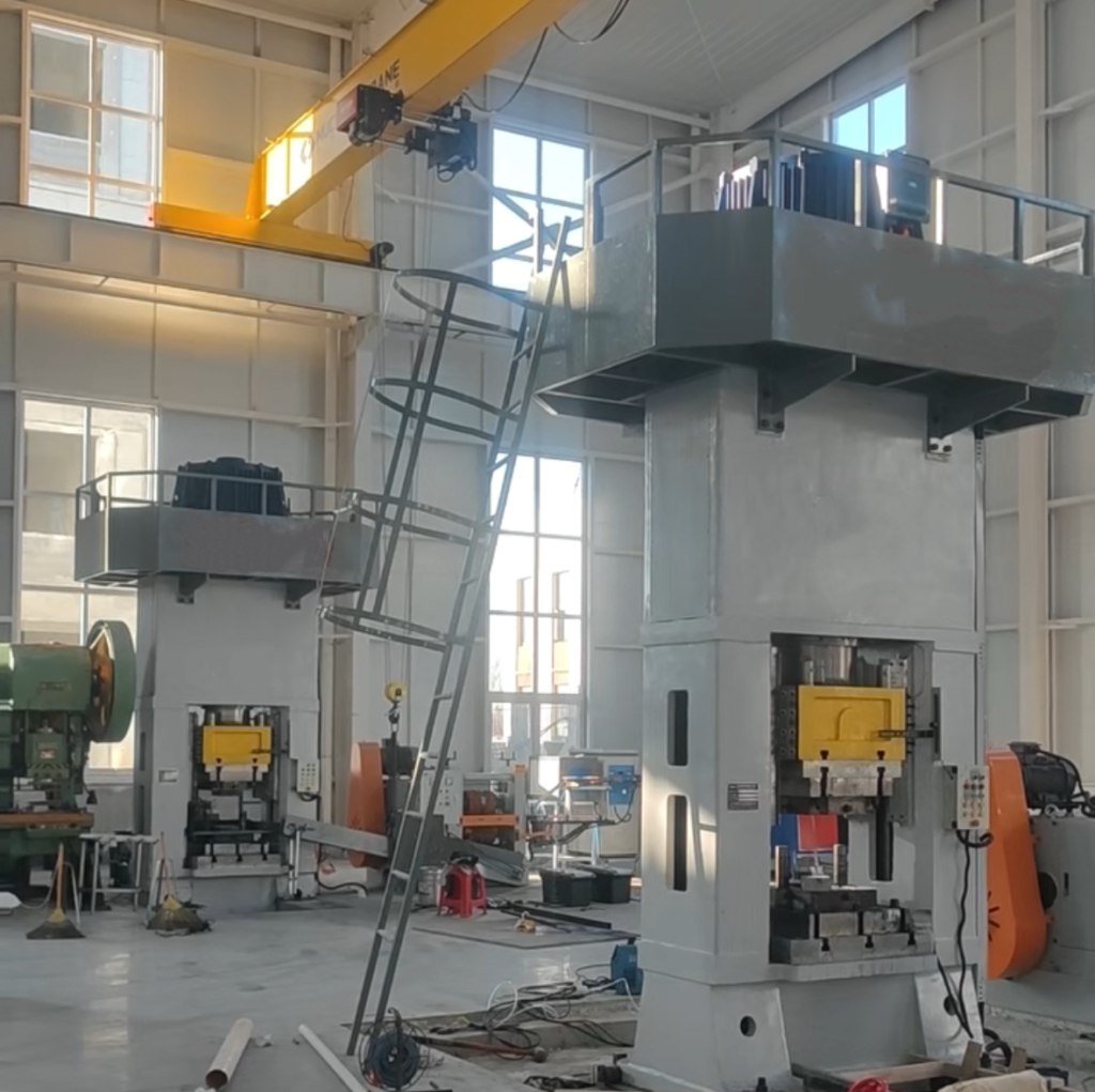 Servo Direct Drive Press for forging and refractory