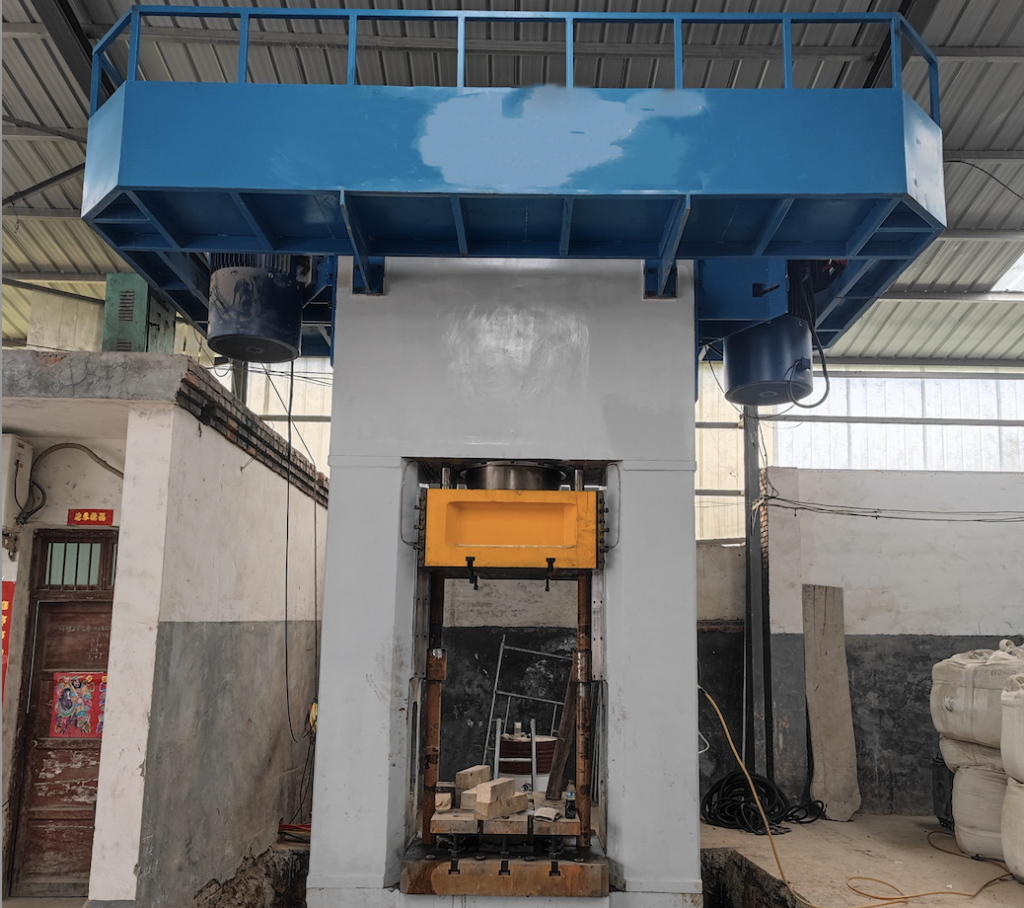 refractory press machine 400T