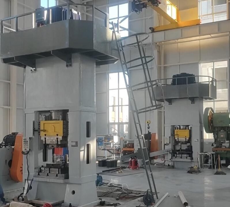 1000T direct drive press machine 2